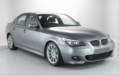 BMW 5 SERISI E60 IÇIN UYUMLU MT BODY KIT (Ön - Arka Tampon -Marspiyel )